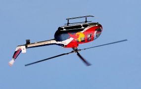 Helikopter aerobatics op Aviation Nation