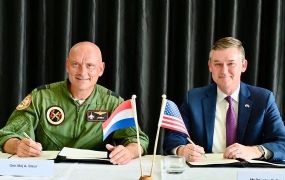 Defensie NL en US Army verdiepen zich in de helikopters van de toekomst
