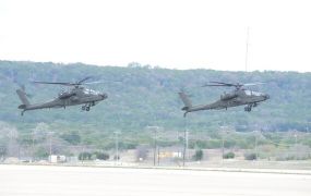 FLASH: NL 302 squadron krijgt 2 nieuwe Apache's AH-64E