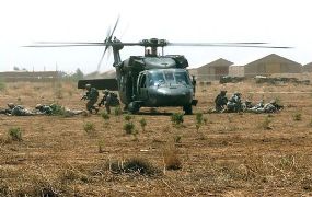 Amerikanen sturen 80 helikopters via Belgie naar de Navo-grenzen met Rusland