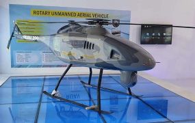 Ook HAL toont onbemande helikopter (UAV)