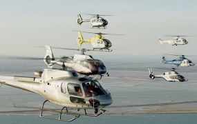 Airbus viert 50-jarig bestaan met helikopter formatievlucht