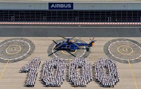 Airbus Helicopters feest om de 1.000ste Super Puma