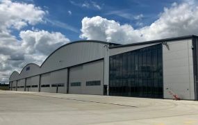 Airbus Helicopters UK opent nieuw hoofdkwartier - Prins William present